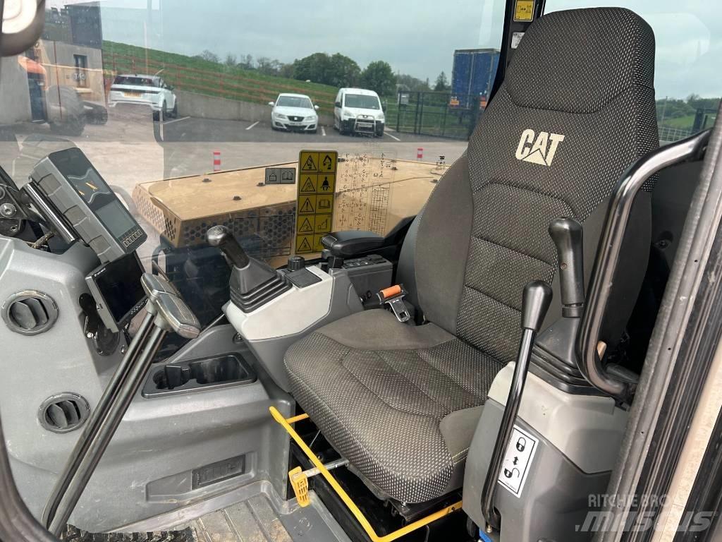 CAT 306 Mini excavators < 7t (Mini diggers)