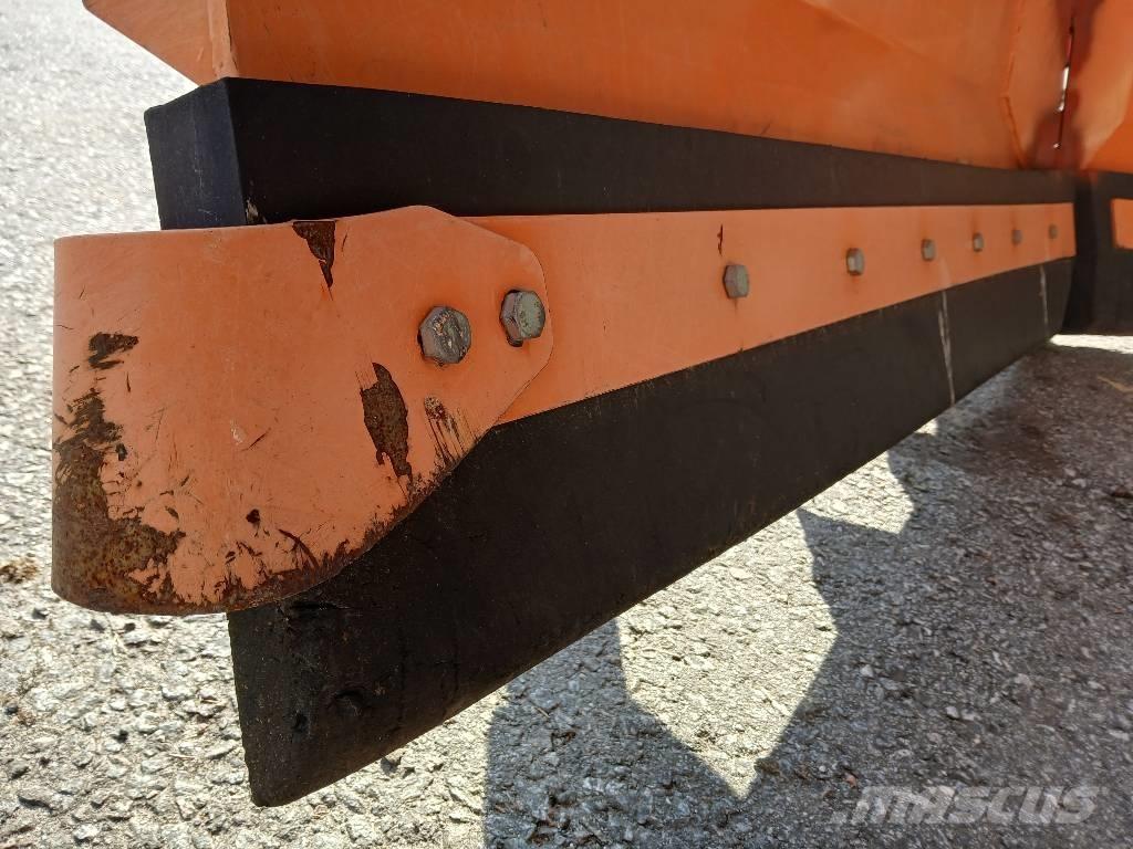 Pronar SPO-300 Snow blades and plows