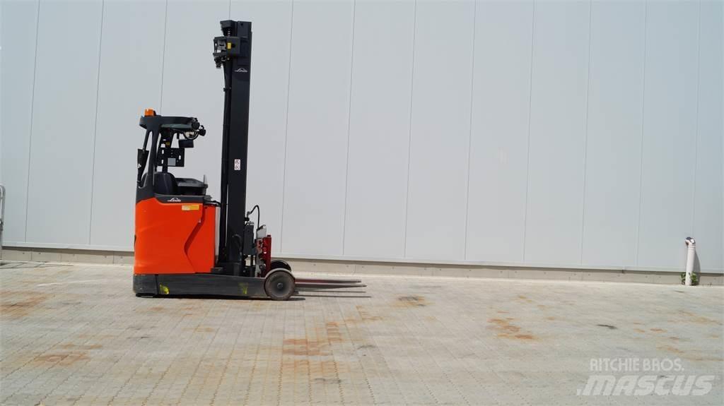 Linde R20 Reach truck