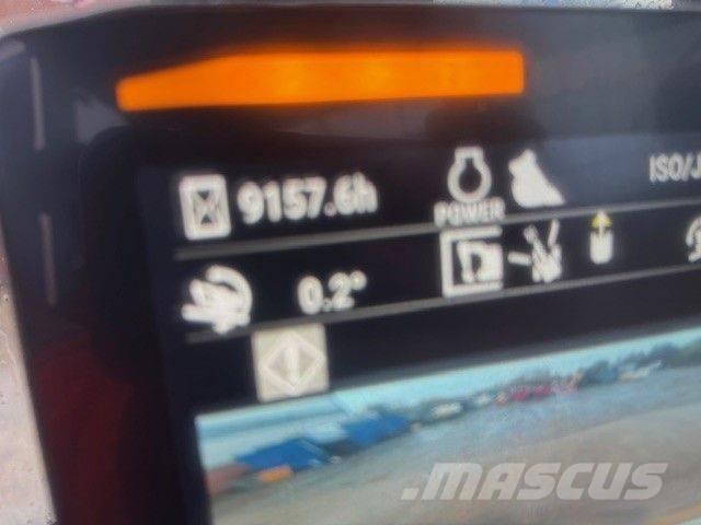 CAT 320 Crawler excavators