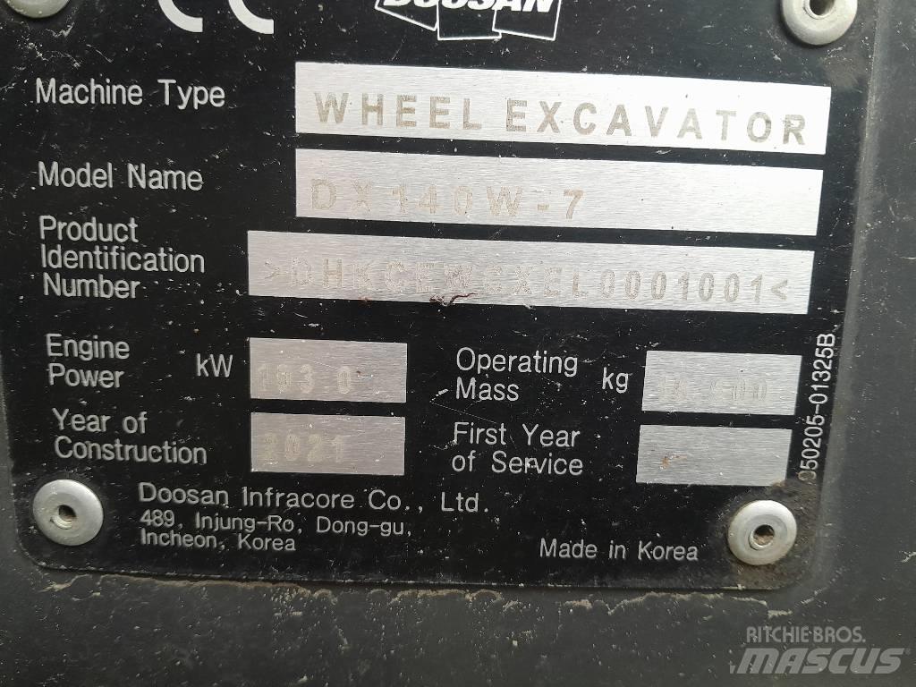 Doosan DX140W-7 Wheeled excavators