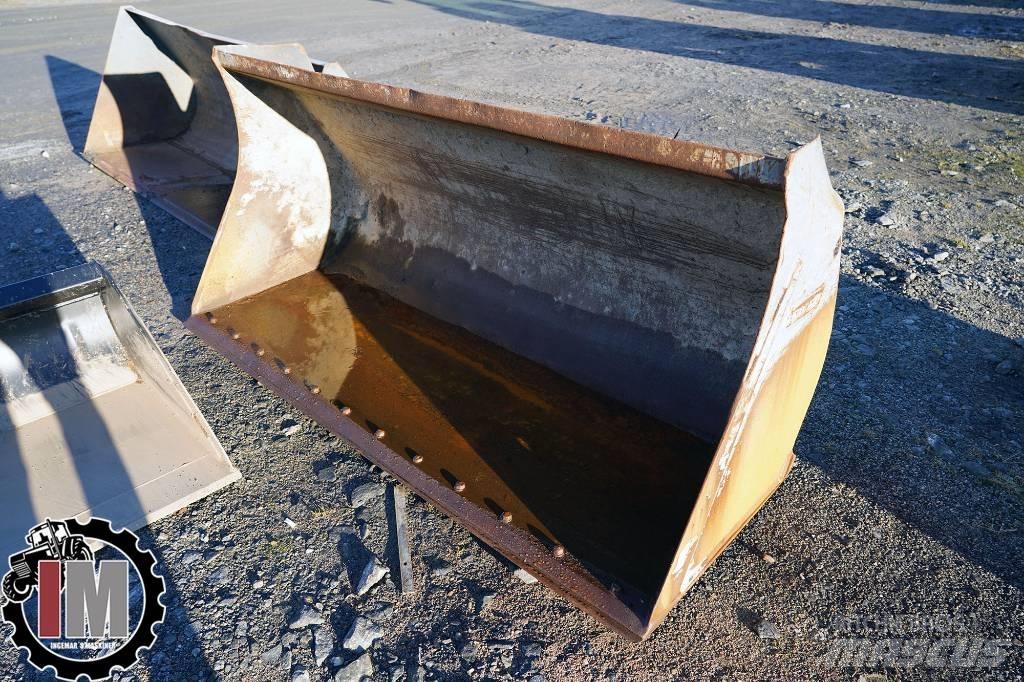 Volvo L30 Skopa Buckets
