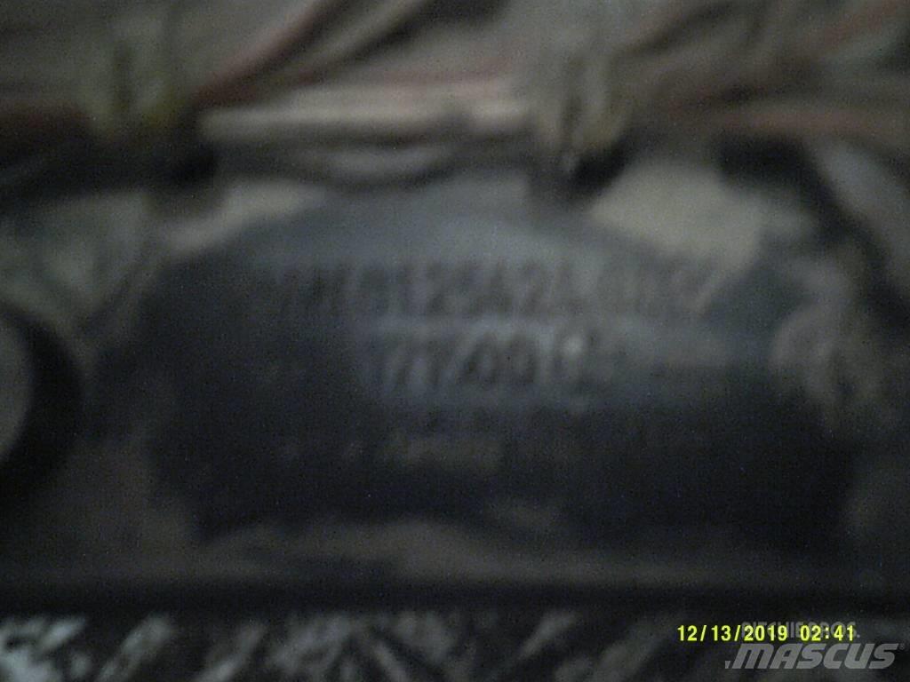MAN TGA 81254240032 Engines