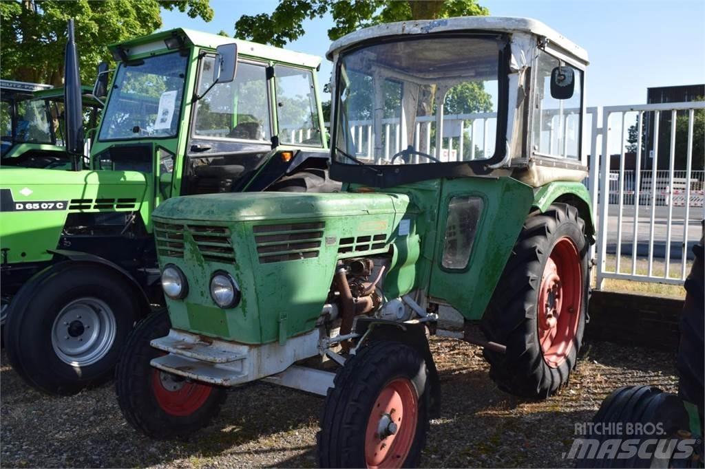 Deutz-Fahr D4006 Tractors