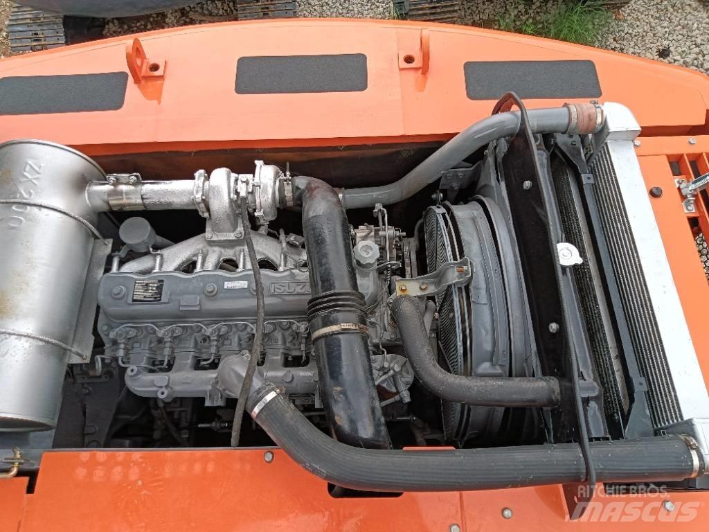 Hitachi ZX 200 Crawler excavators