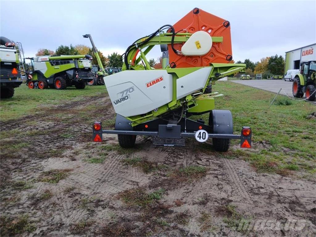 CLAAS Trion 660 TT Combine harvesters