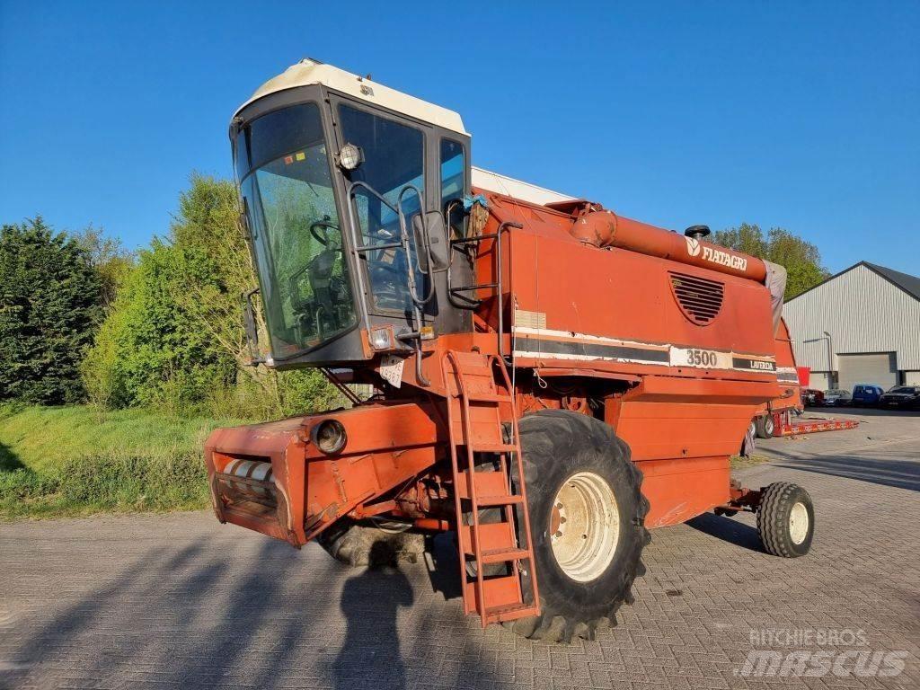 Laverda 3500 Combine harvesters