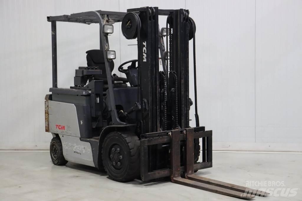 TCM FB30-7 Electric forklift trucks