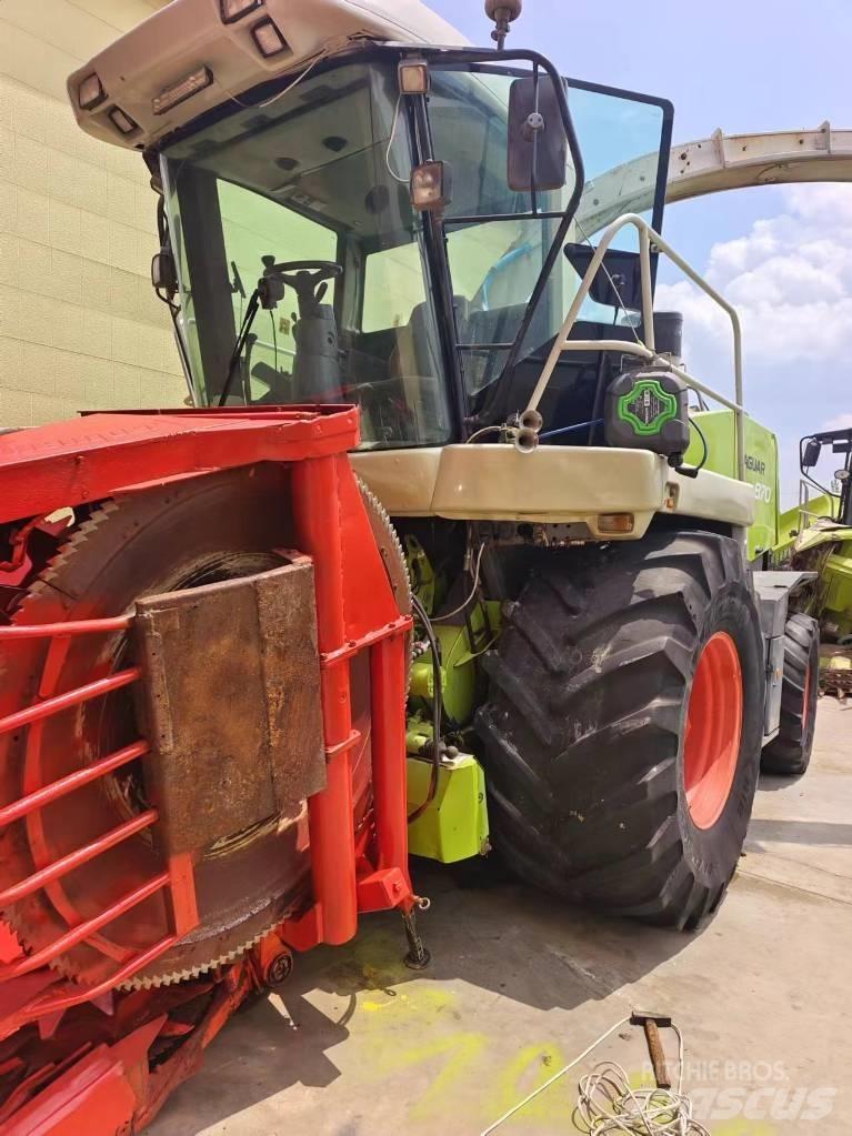 CLAAS Jaguar 870 Forage harvesters