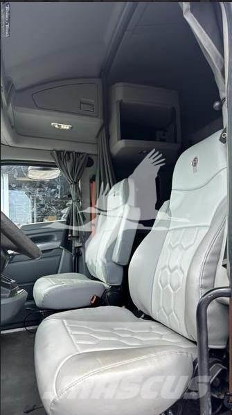 Kenworth T680 Prime Movers