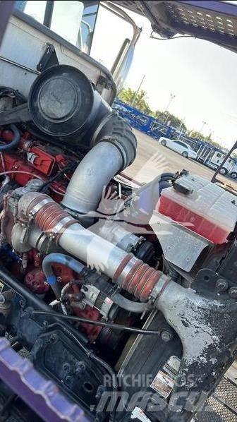Peterbilt 365 Other