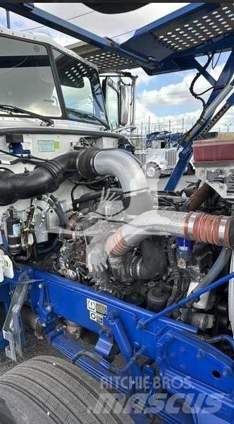Peterbilt 389 Other