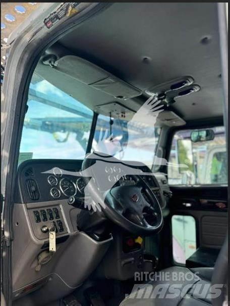 Peterbilt 389 Other