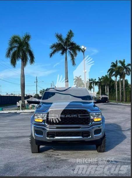RAM 5500 SLT Chassis Cab trucks