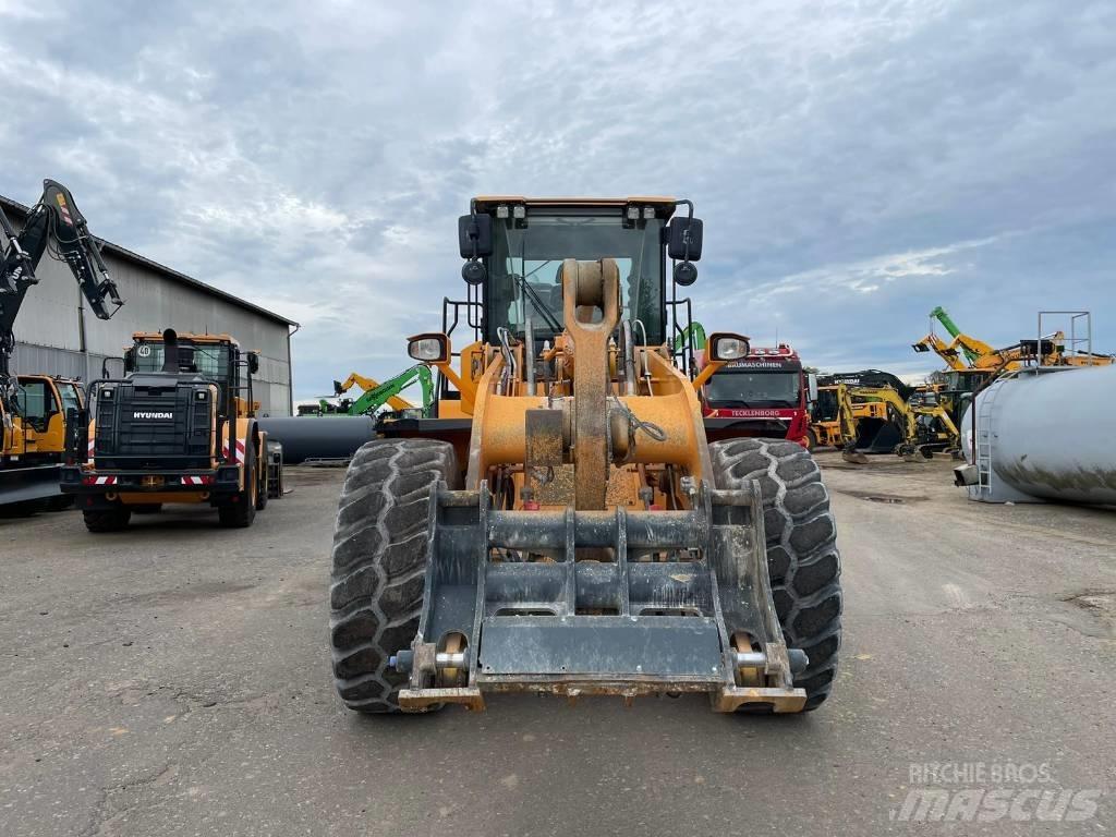 Hyundai HL960XT Wheel loaders