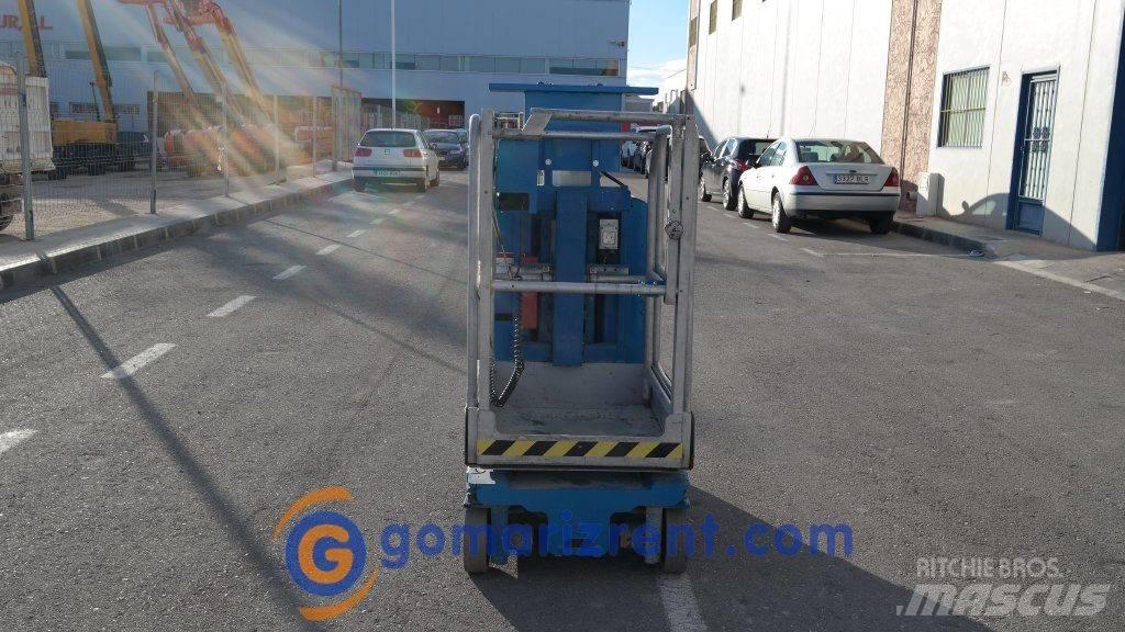 Genie GR 12 Used Personnel lifts and access elevators