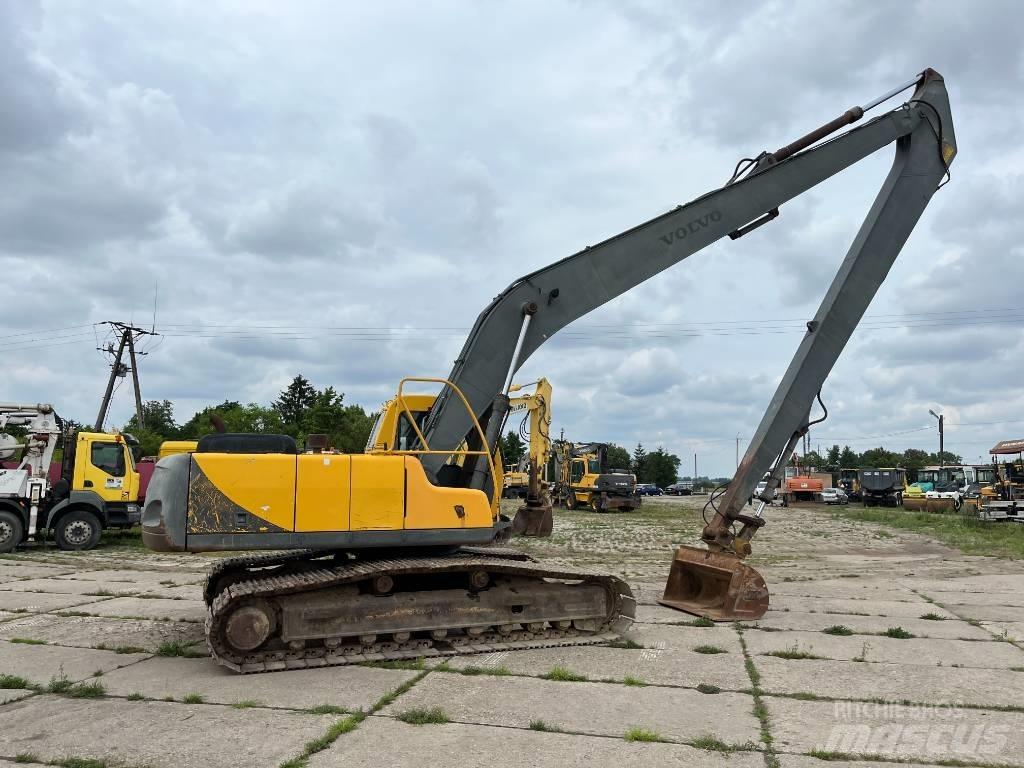 Volvo EC 240 LR Long reach excavators