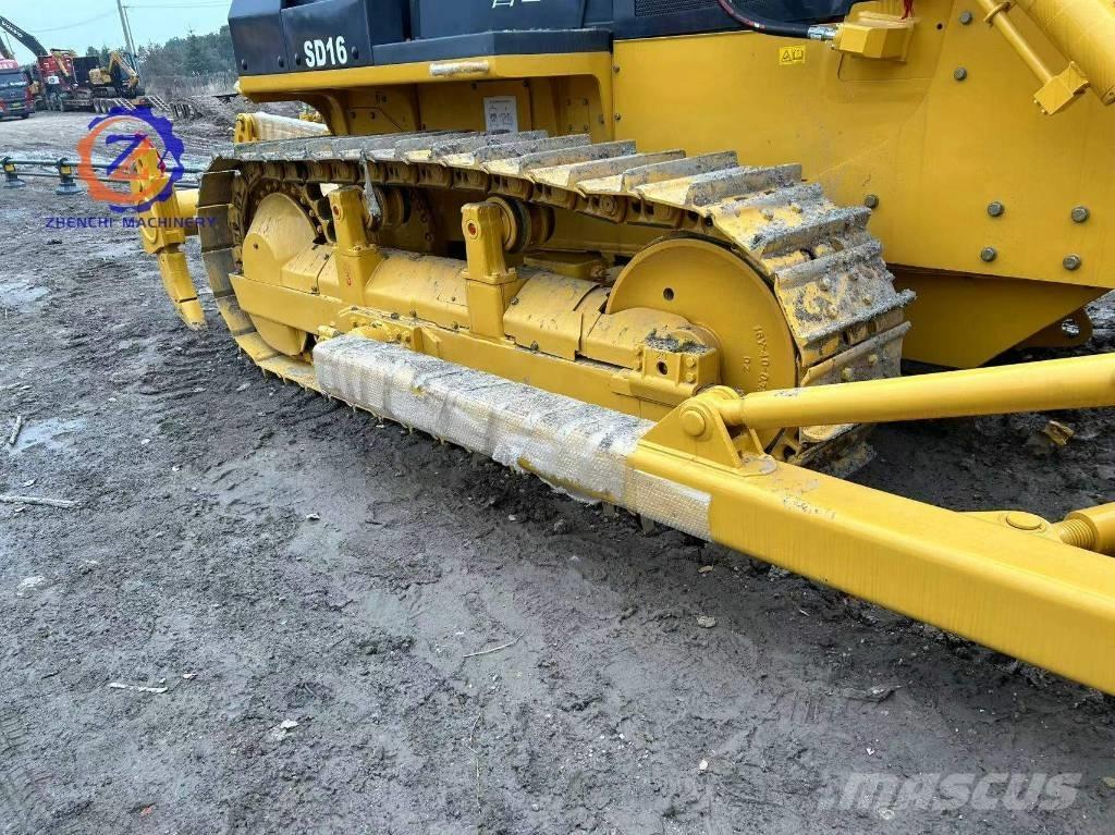 Shantui SD 16 TL Crawler dozers