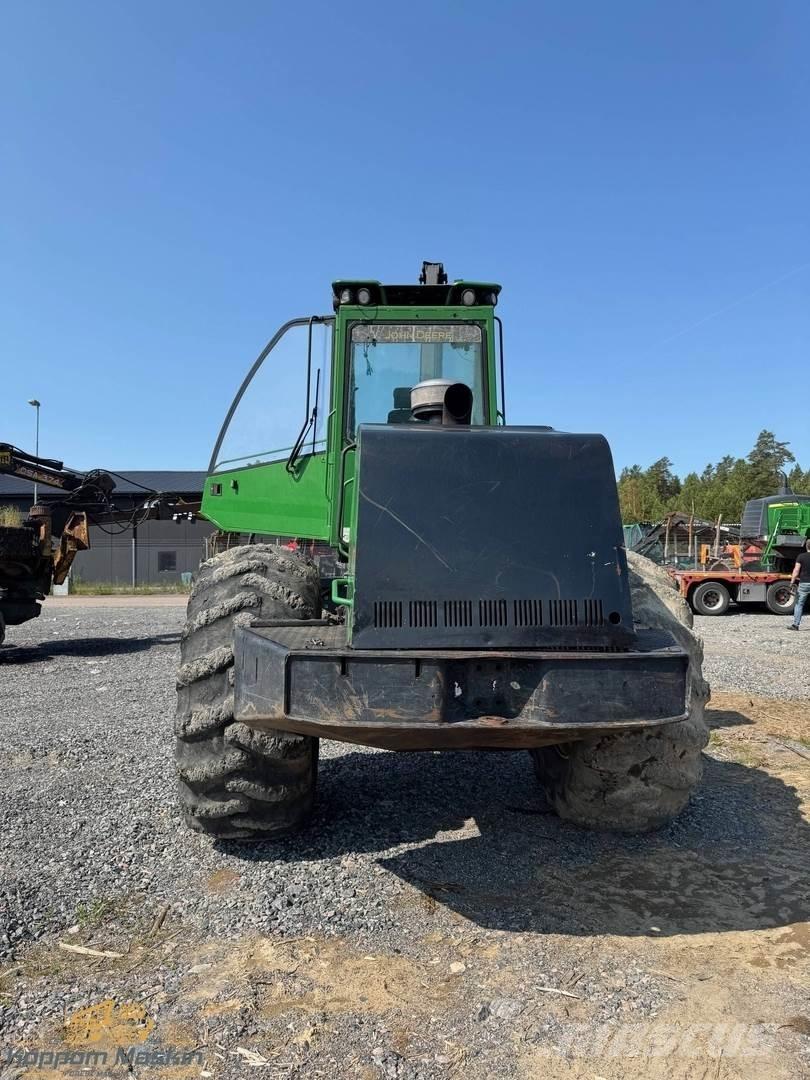 John Deere 1470D Harvesters