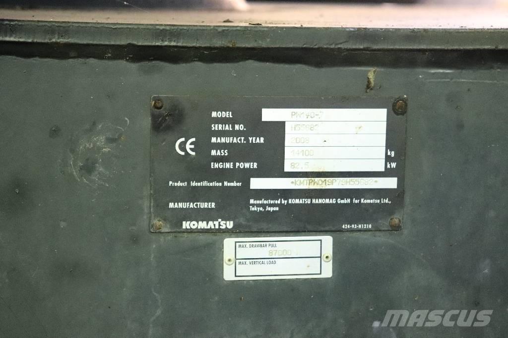 Komatsu PW 140-7 Backhoe