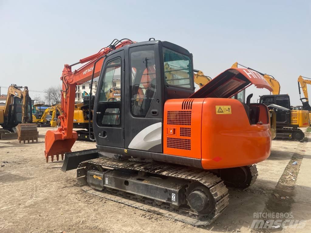 Hitachi ZX 70 Crawler excavators