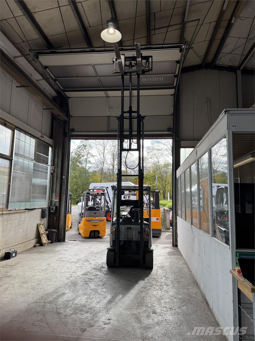 Still RX 20-16 Electric forklift trucks