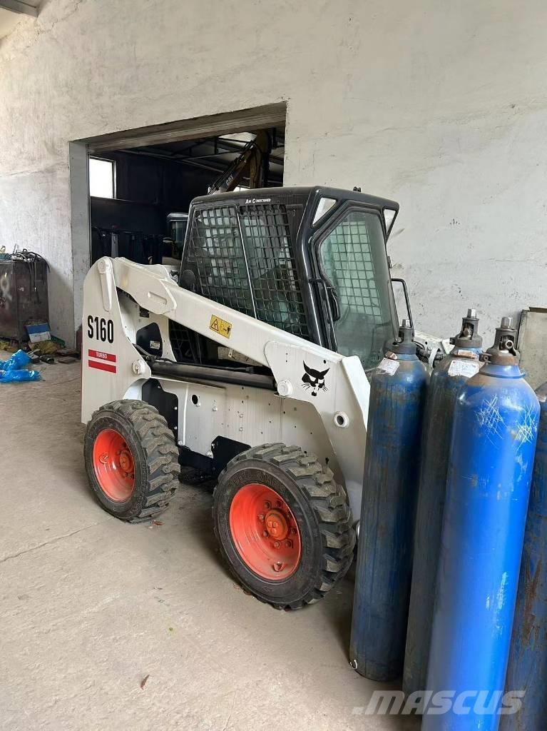 Bobcat S 160 Skid steer loaders