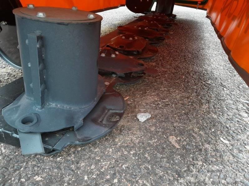 Malone Procut 320 Mowers