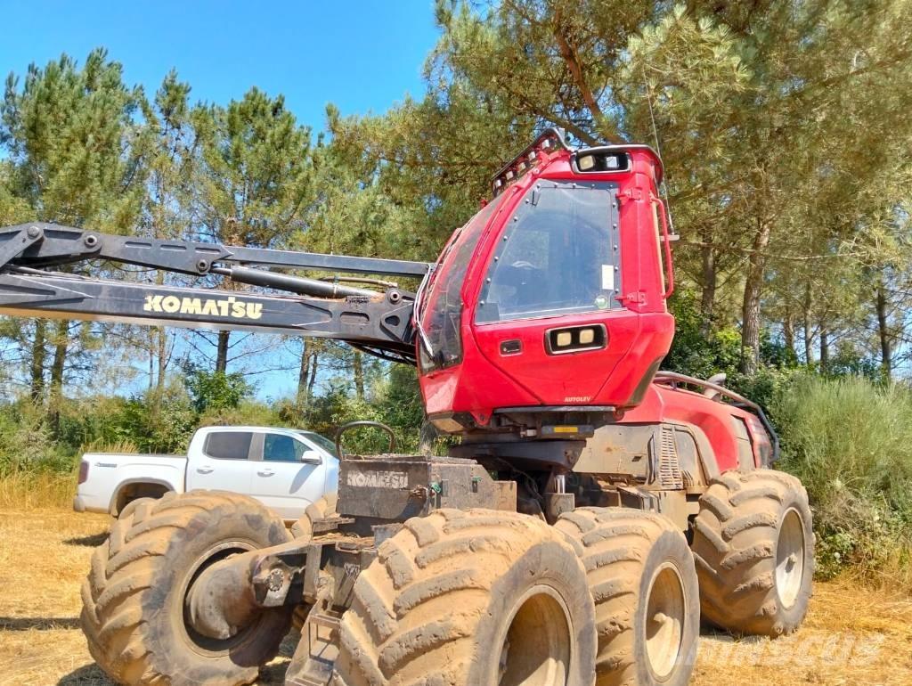 Komatsu 931 Harvesters