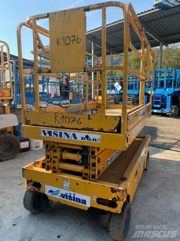 Haulotte Compact 10 Scissor lifts