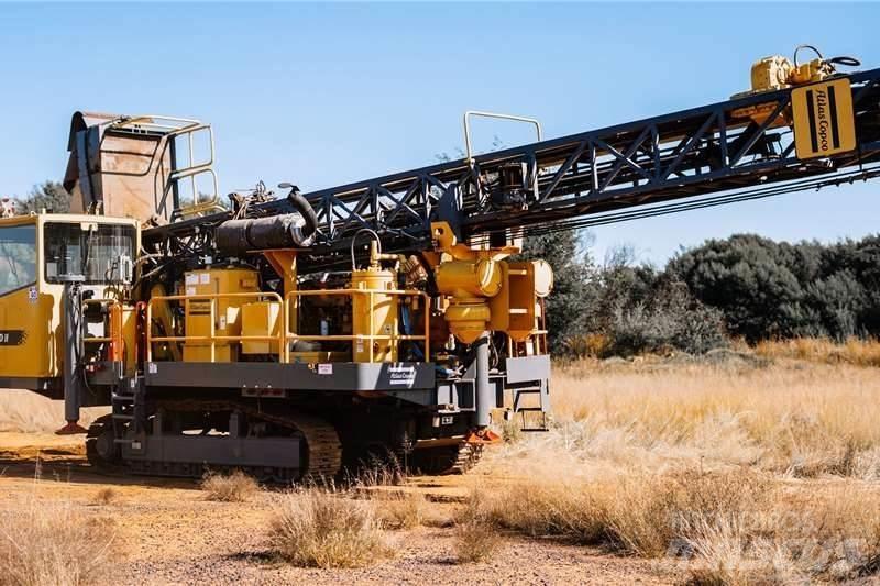 Atlas Copco DM30 Surface drill rigs