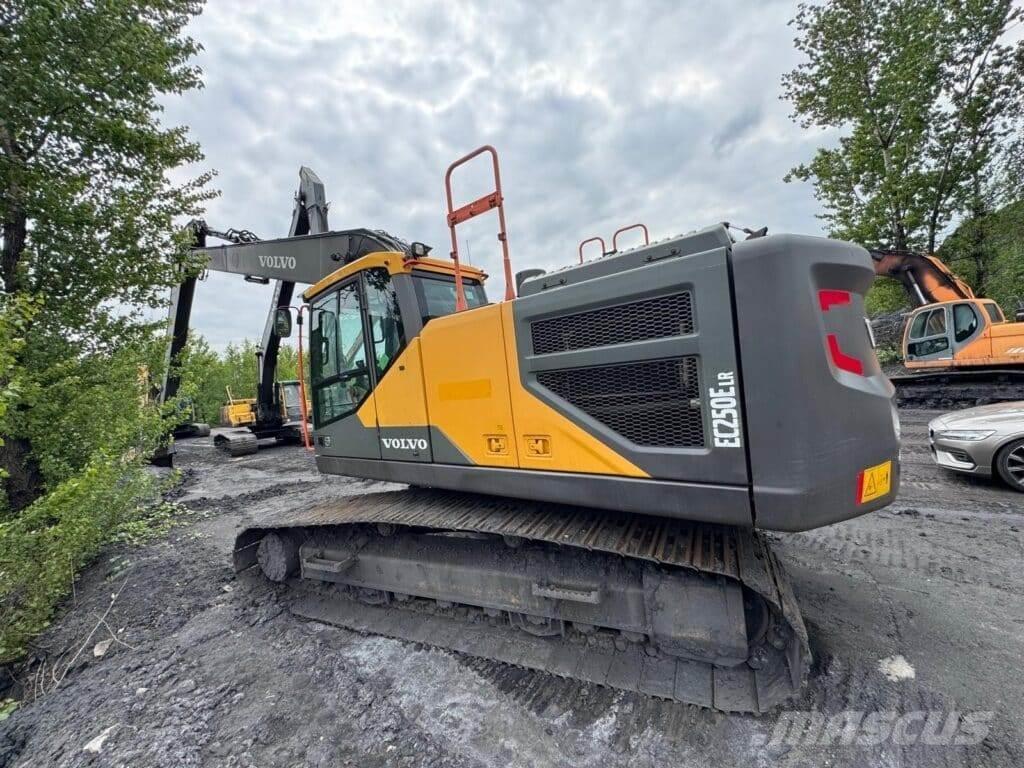 Volvo EC250ELR Crawler excavators