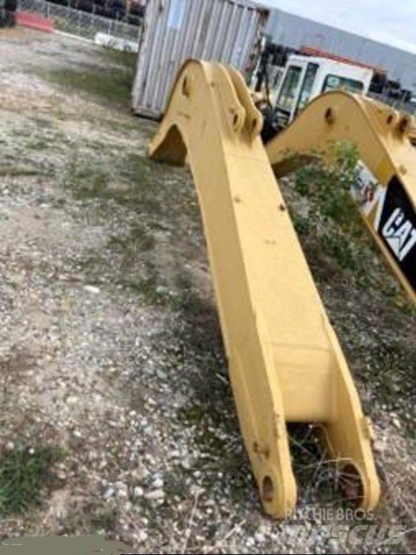 CAT 319 Booms and arms