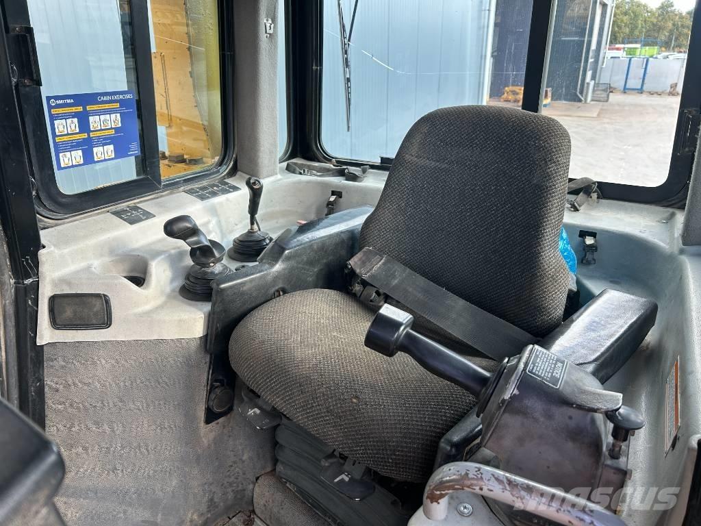 CAT D7R II Crawler dozers