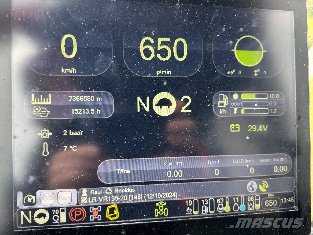 Komatsu 951 Harvesters