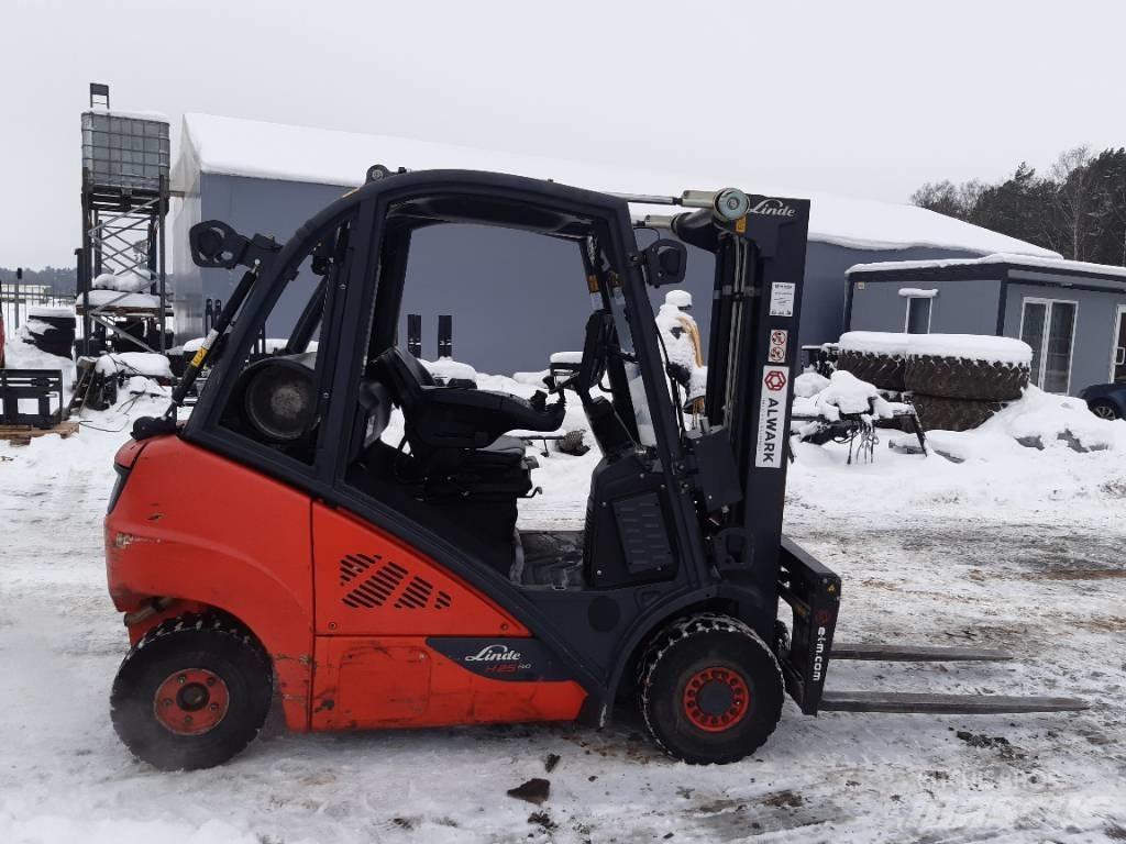 Linde H 25 T LPG trucks