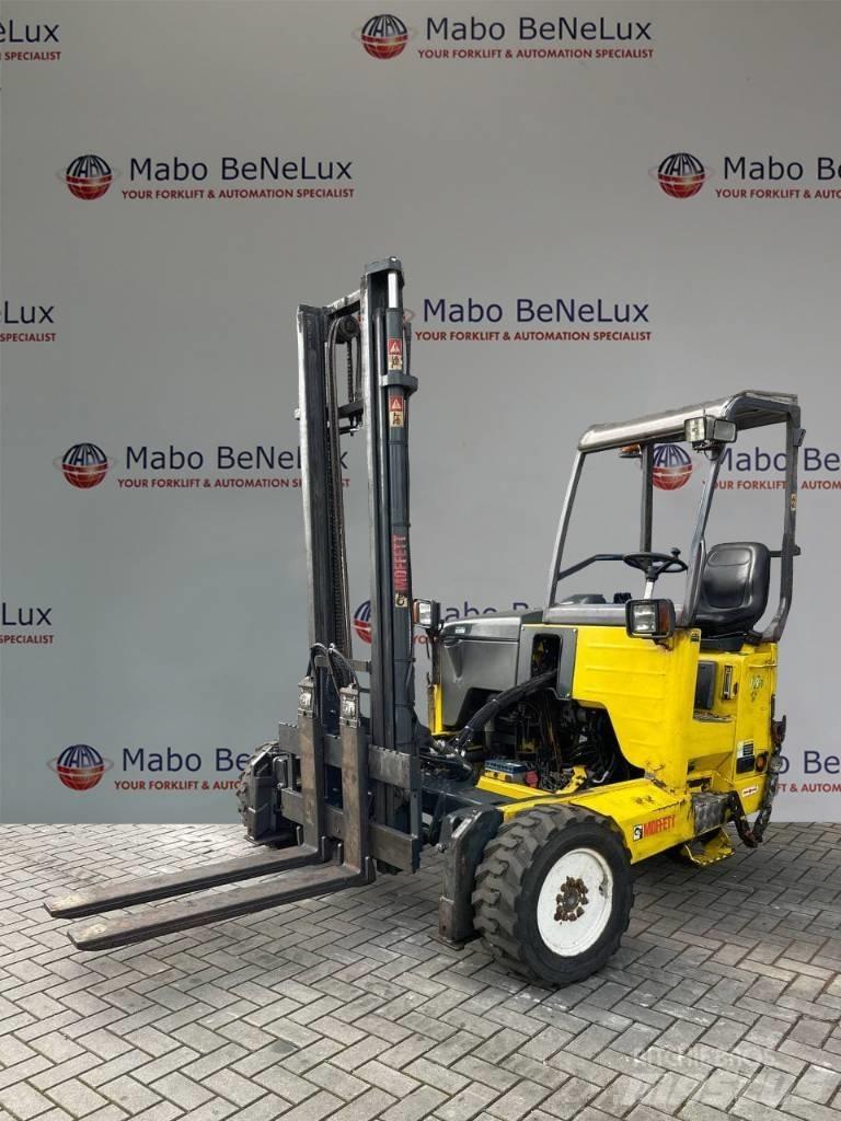 Moffett M5 Truck mounted forklifts