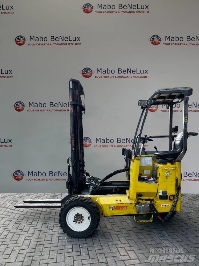 Moffett M5 Truck mounted forklifts