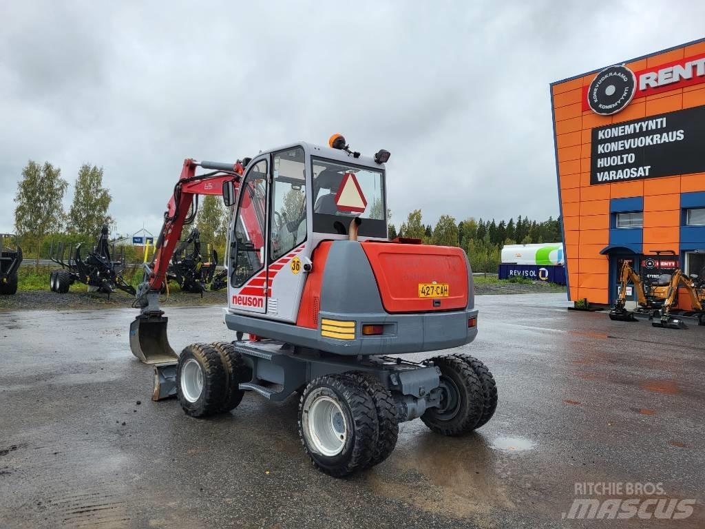 Neuson 6502 WD Wheeled excavators