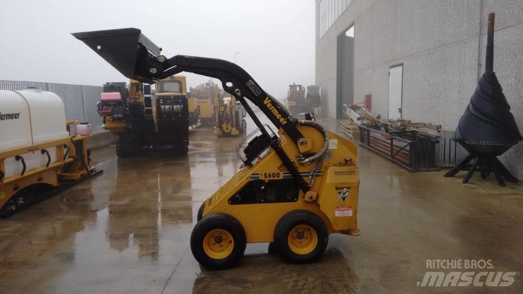 Vermeer S600 Multi-purpose loaders