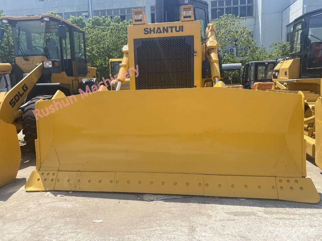 Shantui SD 22 Crawler dozers