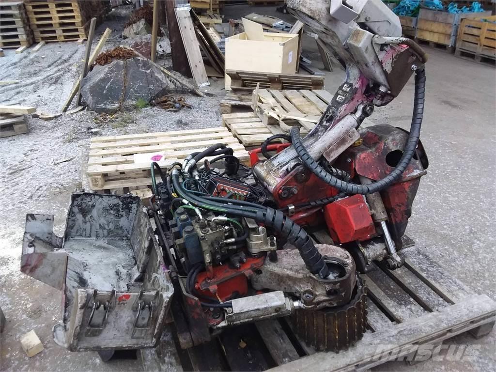 Log Max 4000T Harvester heads