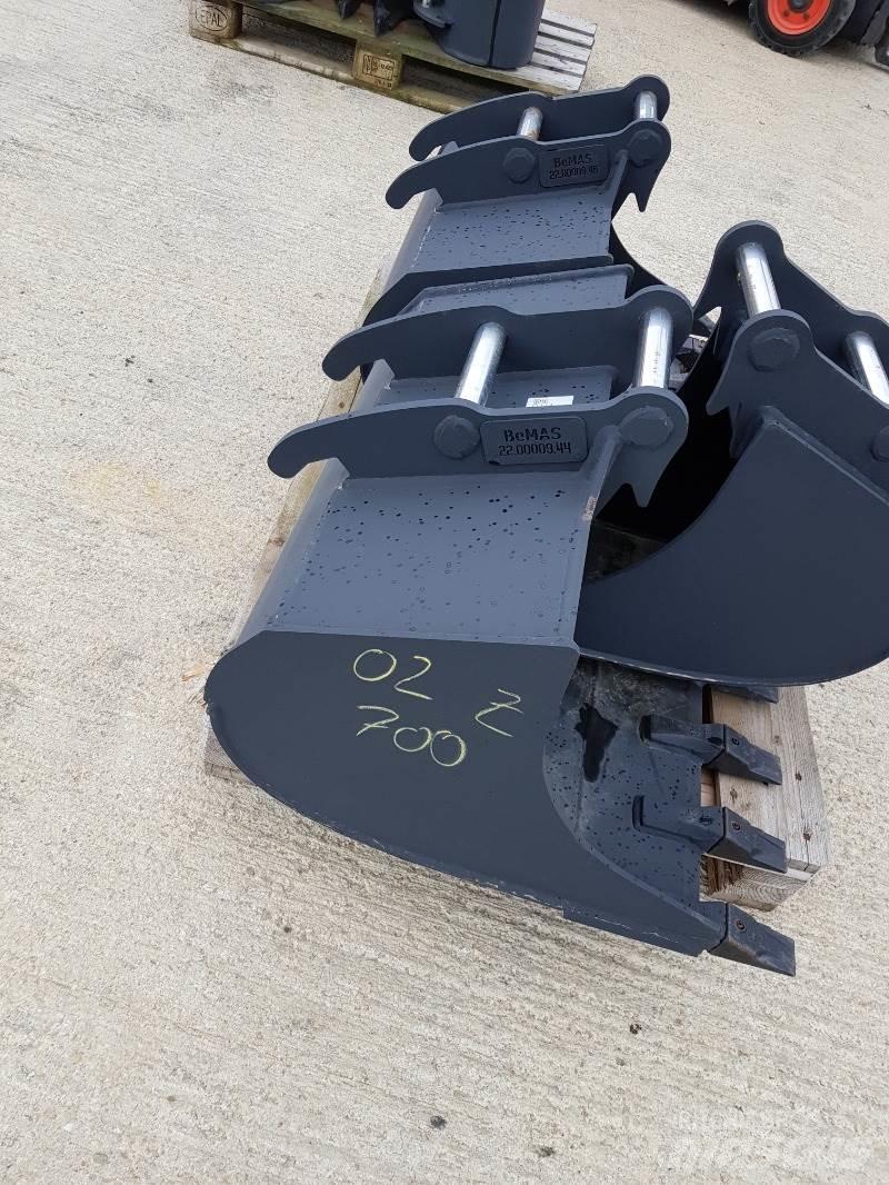 TL 700mm SW 010 Backhoes