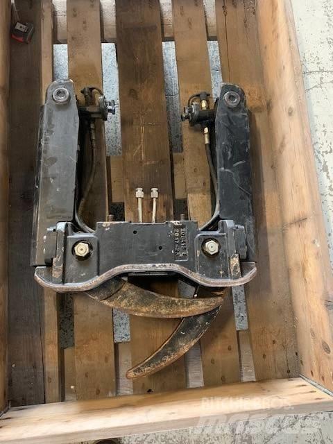 Steelwrist X07 Grapples