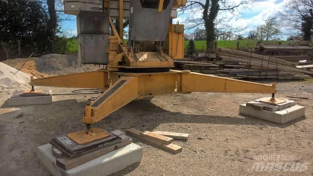 Potain HD40A Self-erecting cranes