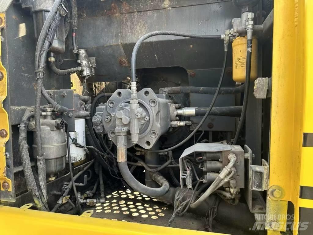 Sumitomo SH200-5 Crawler excavators