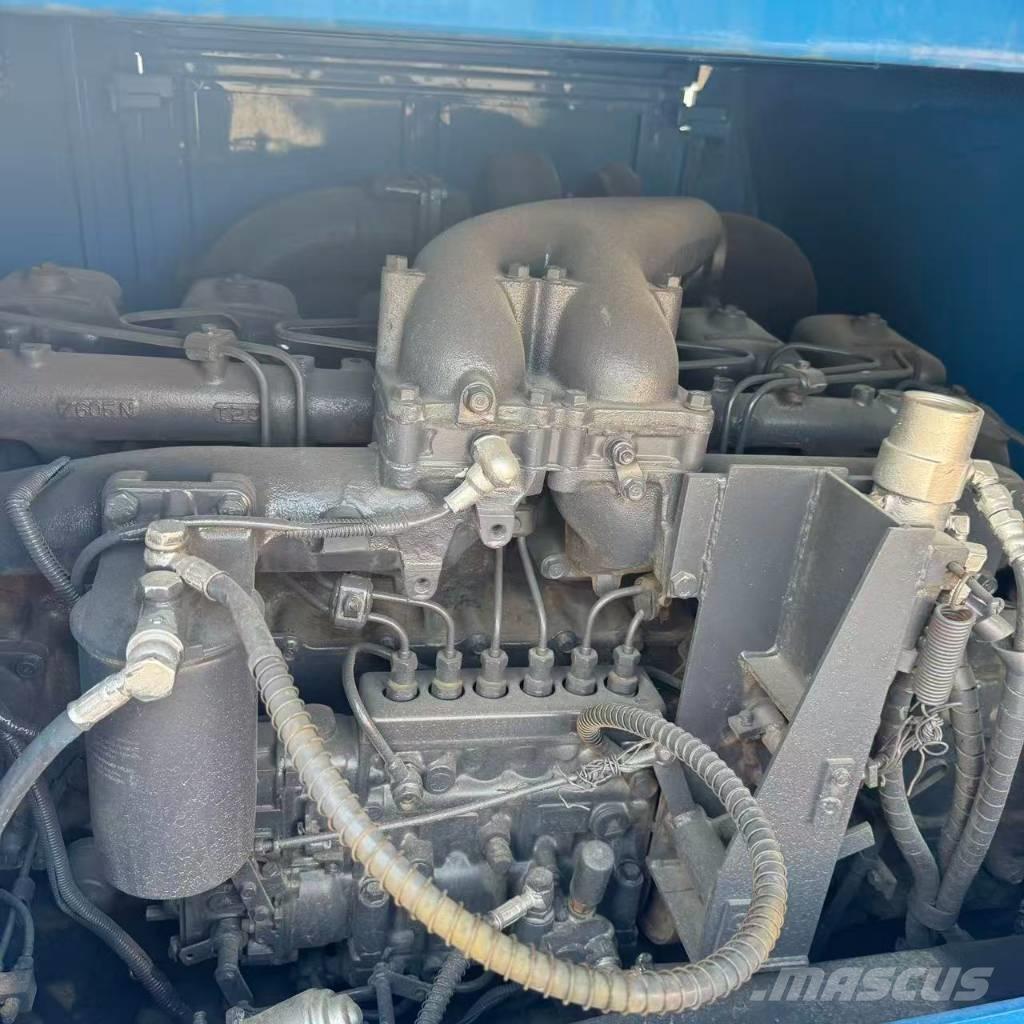 Kato SS 500 Rough terrain cranes