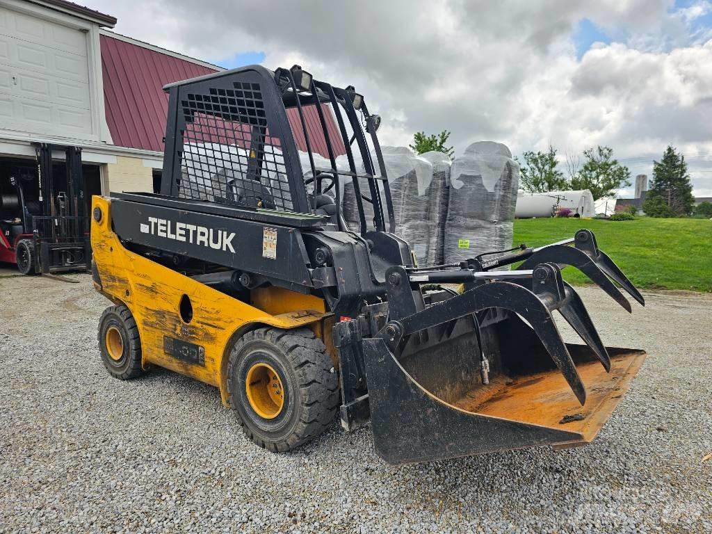 JCB Teletruk 30 D Rough terrain truck
