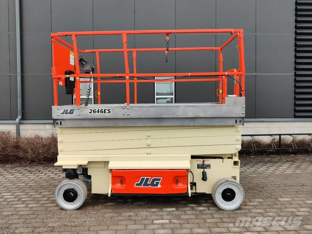 JLG 2646 ES Used Personnel lifts and access elevators