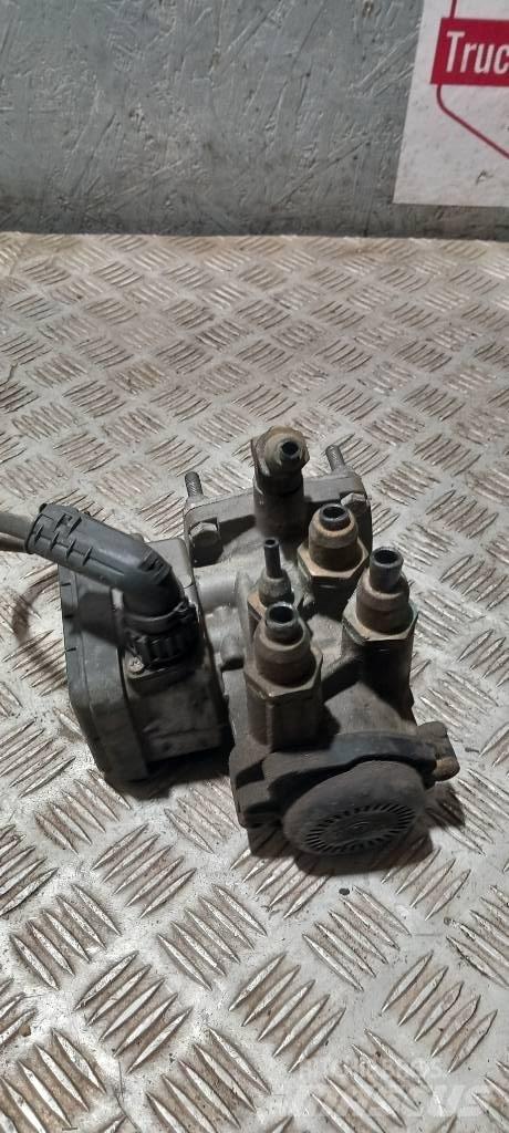 Scania R 440   1879274 Brakes